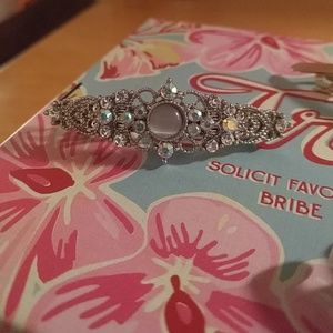 Silver embellished barrette